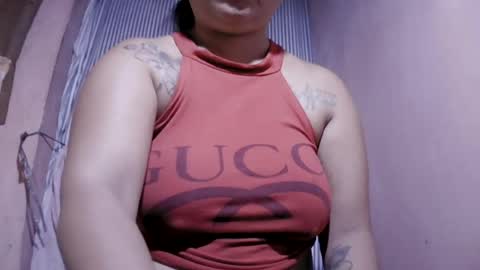 naughtymom_33 online show from 19, 7, 2026