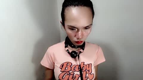 naughtypetiteangel online show from 8, 11, 2025