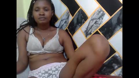 naughtyqueen online show from 17, 4, 2026