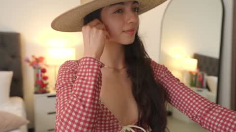Snapshot of naughtysammx chatting on 21, 1, 2025 Naughty Samm online show from 21, 1, 2025