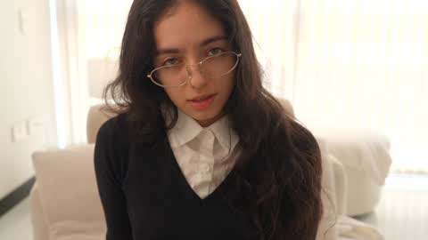 Snapshot of naughtysammx chatting on 1, 10, 2025 Naughty Samm online show from 1, 10, 2025