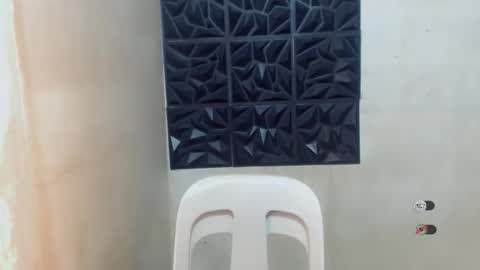 Snapshot of naughtysunshinepinay chatting on 23, 10, 2025 Celine online show from 23, 10, 2025