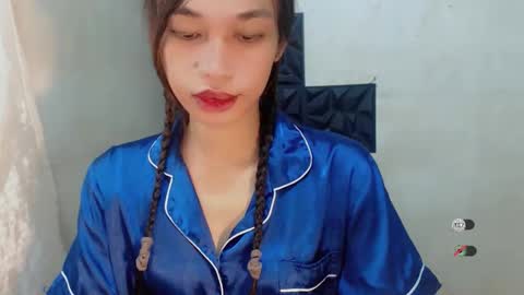 Snapshot of naughtysunshinepinay chatting on 13, 11, 2025 Celine online show from 13, 11, 2025