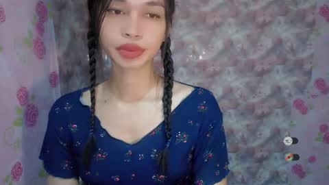 Snapshot of naughtysunshinepinay chatting on 13, 6, 2026 Celine online show from 13, 6, 2026