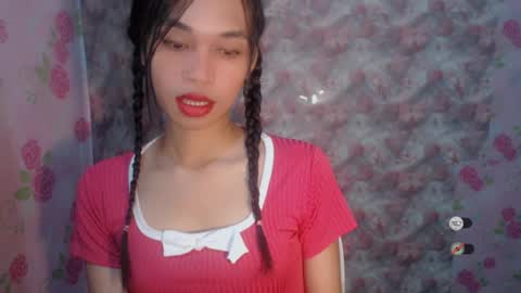 Snapshot of naughtysunshinepinay chatting on 28, 7, 2026 Celine online show from 28, 7, 2026