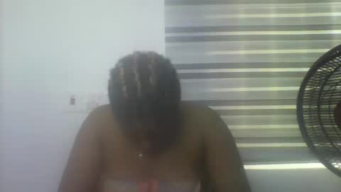 Snapshot of naughtyxpussyx chatting on 21, 10, 2025 naughtyxpussyx online show from 21, 10, 2025