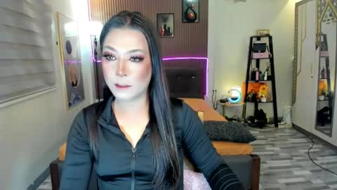 Snapshot of naugtycummer69 chatting on 24, 4, 2026 JAY online show from 24, 4, 2026