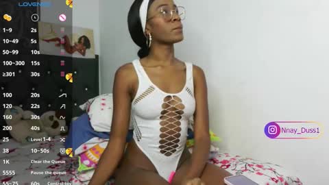 Vane broadcast 6 pm to 1 am Colombia time online show from 25, 11, 2025