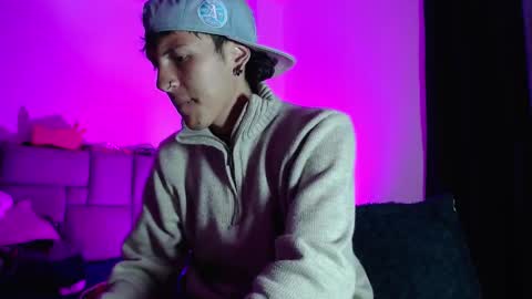 Im Nayton online show from 4, 11, 2025