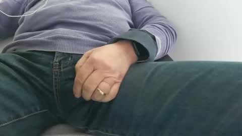 neckk online show from 22, 4, 2026