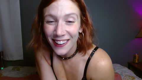 JenniferJen online show from 12, 11, 2025