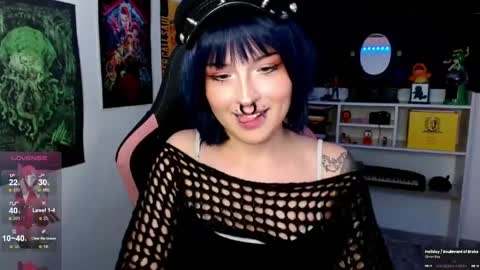 Neena Nyx online show from 7, 6, 2026