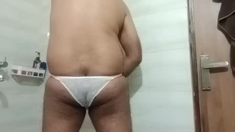 Snapshot of neerajjoy chatting on 29, 4, 2026 neerajjoy online show from 29, 4, 2026