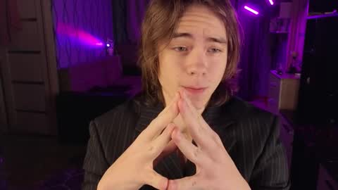 Negan online show from 26, 11, 2025