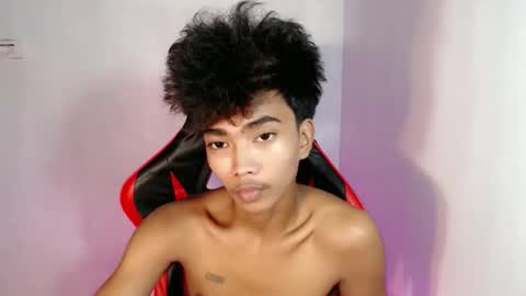 Snapshot of neil_asian69 chatting on 27, 10, 2025 neil_asian69 online show from 27, 10, 2025