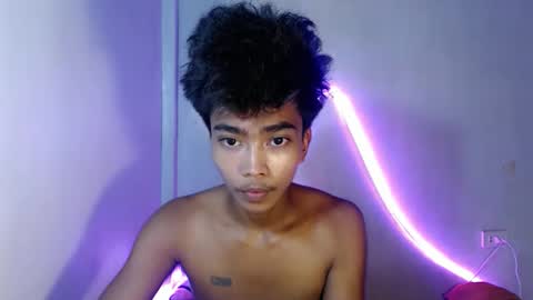 neil_asian69 online show from 5, 11, 2025