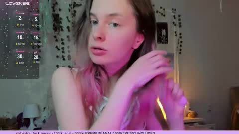 neko_kitsune online show from 25, 11, 2025