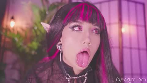 Mely  Birthday party saturday night BYO online show from 5, 10, 2025