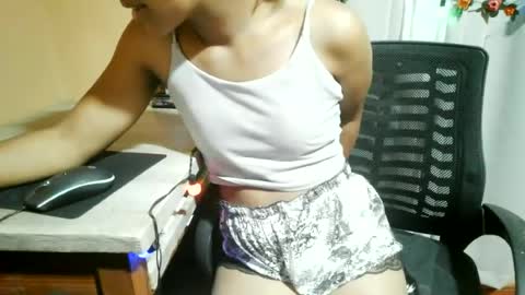 Snapshot of nelia_84 chatting on 18, 6, 2026 nelia_84 online show from 18, 6, 2026
