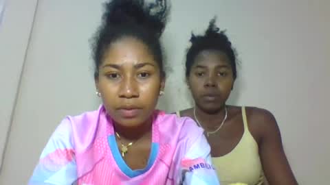 Snapshot of nellabrown chatting on 4, 8, 2026 nellabrown online show from 4, 8, 2026