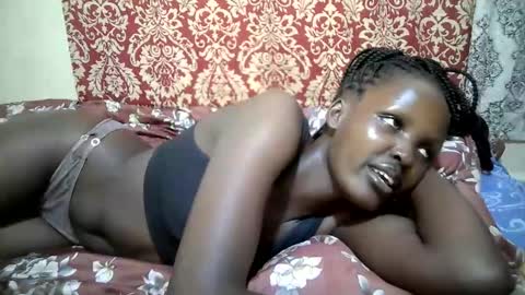 Snapshot of nelly_love001 chatting on 8, 5, 2026 Nasty lover online show from 8, 5, 2026