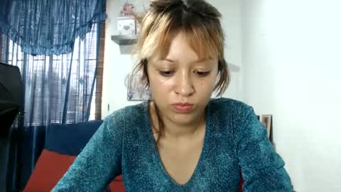 Snapshot of nena_lov chatting on 6, 2, 2025 Star online show from 6, 2, 2025