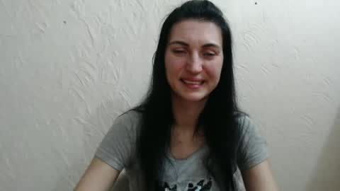 Snapshot of nensyfay_ chatting on 4, 1, 2025 Nensy online show from 4, 1, 2025