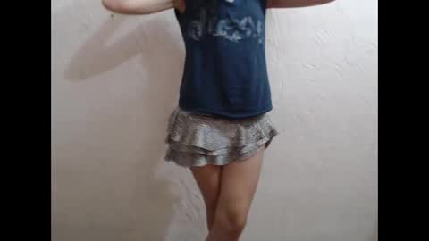 Snapshot of nensyfay_ chatting on 4, 12, 2025 Nensy online show from 4, 12, 2025