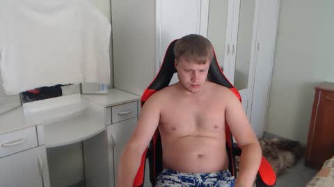 Snapshot of nenvol1 chatting on 12, 9, 2025 better ask   online show from 12, 9, 2025