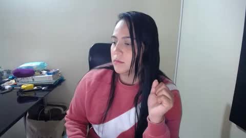 Snapshot of neny445 chatting on 8, 2, 2025 kelly lopez online show from 8, 2, 2025