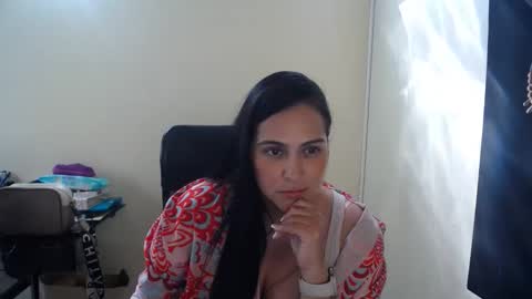 Snapshot of neny445 chatting on 28, 2, 2025 kelly lopez online show from 28, 2, 2025