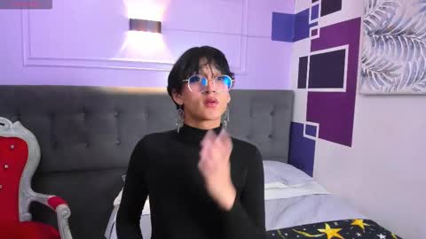 NeonAdonis online show from 17, 10, 2025