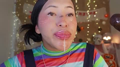 Helena    Every Friday new video for my fan club loves  online show from 28, 10, 2025