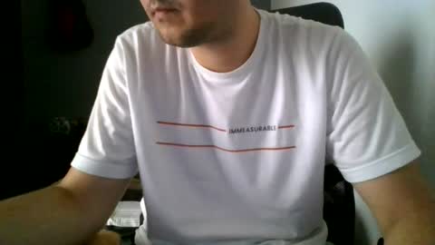 Snapshot of nerdxxx94 chatting on 1, 7, 2026 MrBull online show from 1, 7, 2026