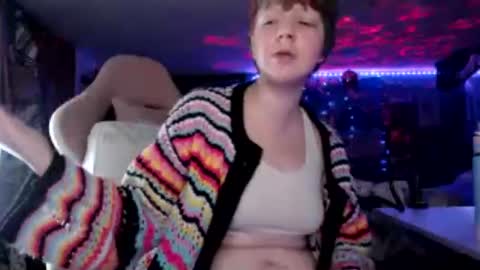 Snapshot of nerdy_squirty chatting on 23, 6, 2026 NerdySquirty online show from 23, 6, 2026