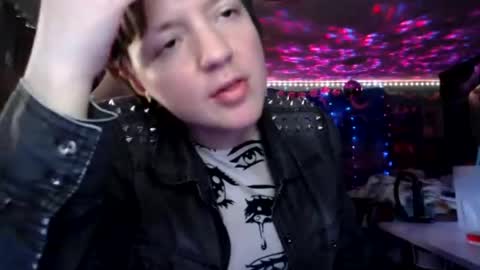 Snapshot of nerdy_squirty chatting on 23, 7, 2026 NerdySquirty online show from 23, 7, 2026