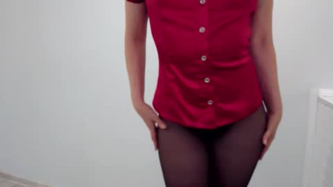 Crystal New online show from 23, 4, 2026