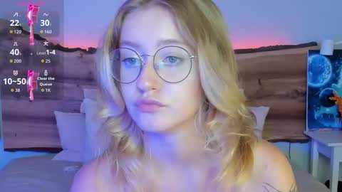 Snapshot of nerissa_xo chatting on 17, 9, 2025 Nerissa online show from 17, 9, 2025