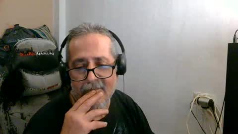 Snapshot of neron401 chatting on 2, 5, 2026 neron401 online show from 2, 5, 2026