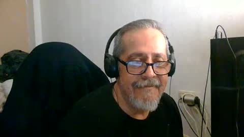 Snapshot of neron401 chatting on 14, 5, 2026 neron401 online show from 14, 5, 2026