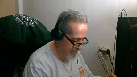 Snapshot of neron401 chatting on 16, 5, 2026 neron401 online show from 16, 5, 2026