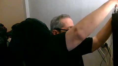 Snapshot of neron401 chatting on 19, 5, 2026 neron401 online show from 19, 5, 2026