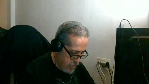 Snapshot of neron401 chatting on 20, 5, 2026 neron401 online show from 20, 5, 2026