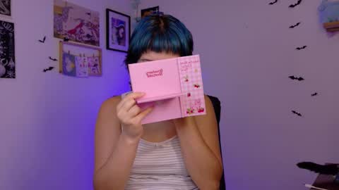 Snapshot of neurotic_witch chatting on 10, 2, 2026 Mar online show from 10, 2, 2026