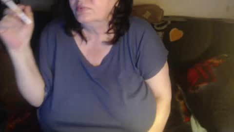 Snapshot of new_milf chatting on 16, 6, 2026 Lilly online show from 16, 6, 2026