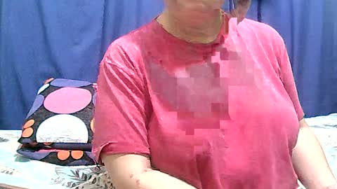 Snapshot of new_taboo_fetishqueen chatting on 15, 6, 2026 mariapaula online show from 15, 6, 2026