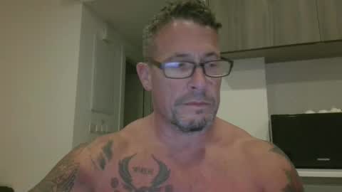 Snapshot of newbdes chatting on 6, 2, 2025 Newbdes online show from 6, 2, 2025