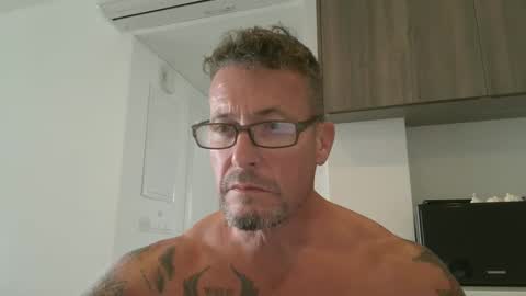 Snapshot of newbdes chatting on 7, 2, 2025 Newbdes online show from 7, 2, 2025