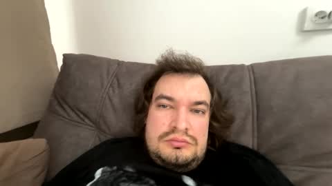 Snapshot of newschoolofmodels chatting on 20, 11, 2025 Adam Rozz online show from 20, 11, 2025