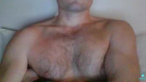newtyguy90 online show from 4, 1, 2025